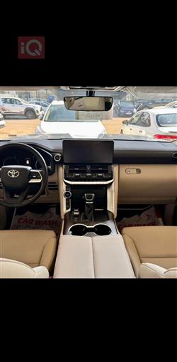 تويوتا لاندكروزر